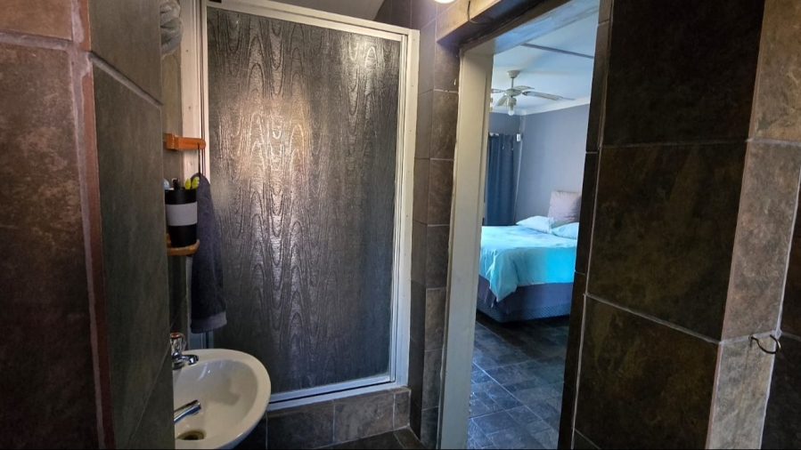 2 Bedroom Property for Sale in Koffiefontein Free State